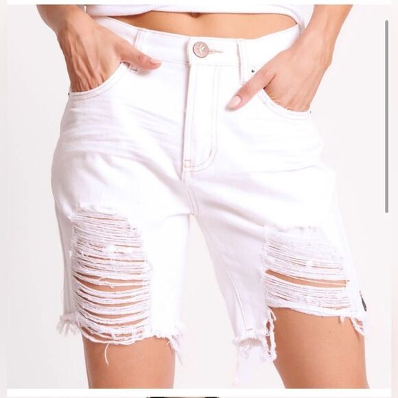 One Teaspoon Stevies Long Length Boyfriend white Denim Shorts. 25 NWT - Picture 1 of 12